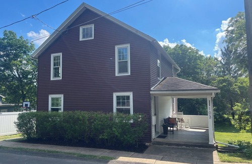 Manlius House | Historic Manlius Gem, Walk to Everything