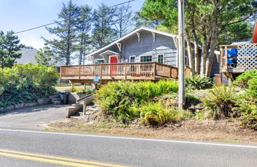 Oceanside House | Historic Oceanside Cabin with Peek-a-boo views dog friendly