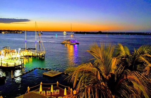 Historic Seaport Resort | HISTORIC OLD TOWN Waterfront, Beach+Marina+Amenities, Galleon Resort 2-Bedroom