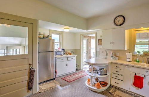 Lambertville House | Historic Ottawa Lake House: Deck, Barn + 96 Acres!