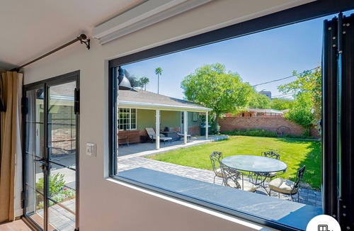 Encanto Cottage | Historic Phoenix's Midtown Carriage House, Downtown {Free Parking}