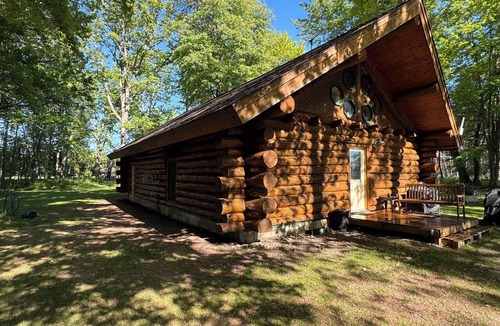 Crivitz Cottage | Hobby Farm Cottage