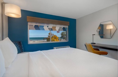 Oscoda Hotel | Holiday Inn Express and Suites Oscoda by IHG