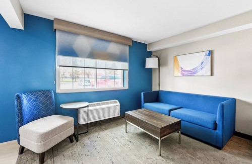 Wabash Hotel | Holiday Inn Express Hotel & Suites Wabash by IHG