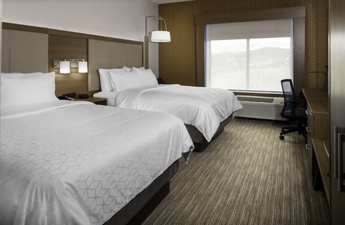 The Dalles Hotel | Holiday Inn Express & Suites The Dalles by IHG