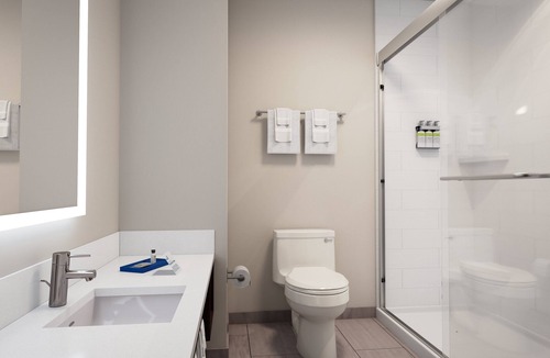 Cut Off Hotel | Holiday Inn Express & Suites Cut Off - Galliano by IHG