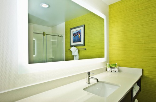 Ann Arbor Hotel | Holiday Inn Express & Suites Ann Arbor West by IHG