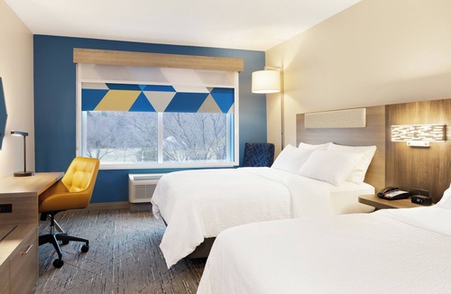 Keizer Hotel | Holiday Inn Express & Suites Salem North - Keizer by IHG