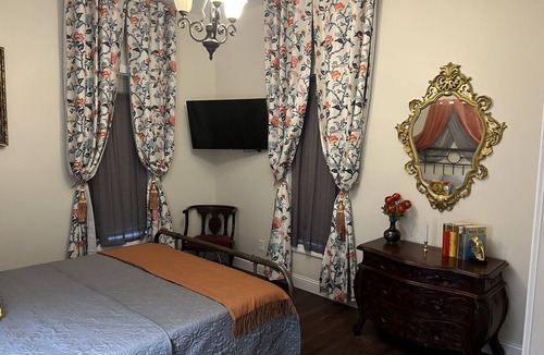 Holland Bed & Breakfast | Holland Farmhouse Inn B & B