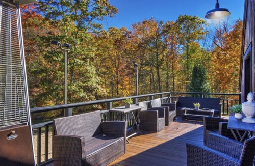 Killingworth House | Hollow Brook Estate