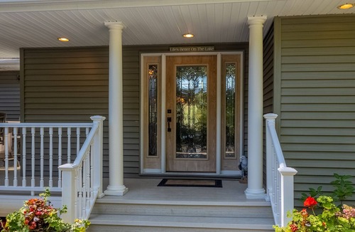 Harrison Apartment | "Home Away From Home" nestled into five private acres on an all sports lake!