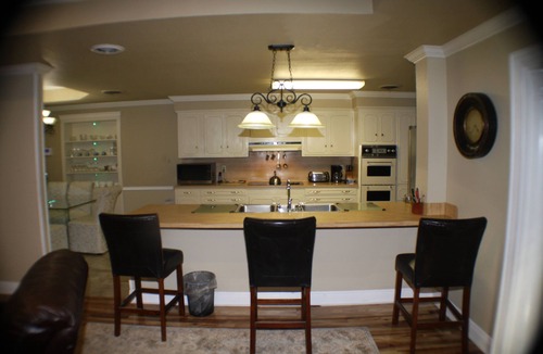 Zachary House | Home/MINI RESORT- pool, tennis court, pickleball, golf course, lg. Clubhouse