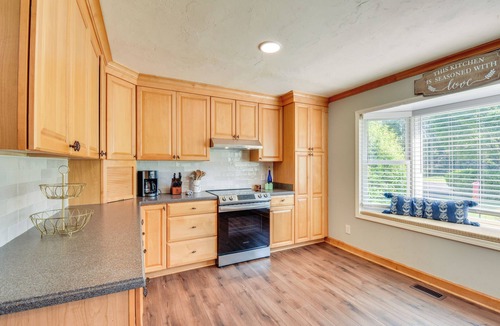 Oconee County House | Home w/Fire Pit on 27 Acres in Walhalla!