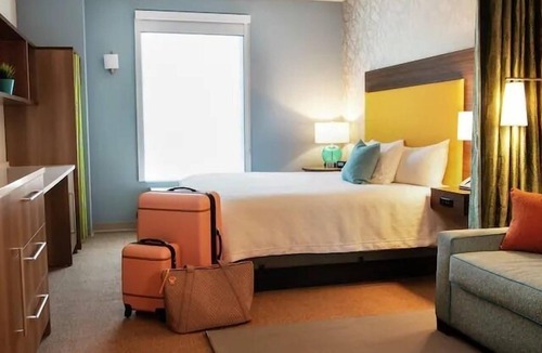 Elkhart Hotel | Home2 Suites by Hilton Elkhart