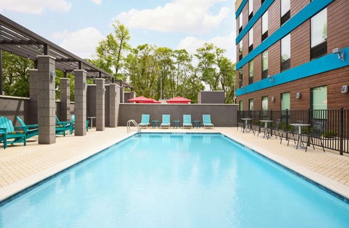 Northwest Pensacola Hotel | Home2 Suites By Hilton Pensacola I-10 Pine Forest
