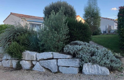 Salies House | Homerez - Charming House in Saliès with Garden of 70 m²
