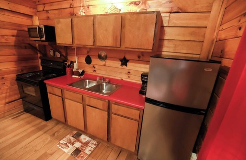 McArthur Cabin | Hook & Hideaway