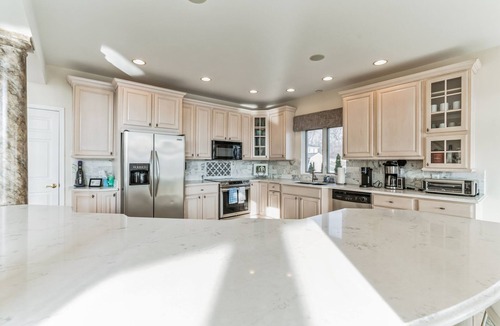 Manitou Beach-Devils Lake House | Horton Beach Lake House: Your Ultimate Summer Lakefront Getaway