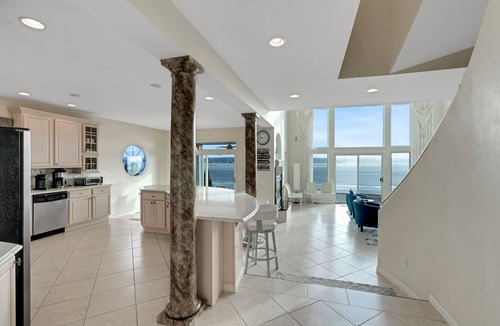 Manitou Beach-Devils Lake House | Horton Beach Lake House: Your Ultimate Summer Lakefront Getaway