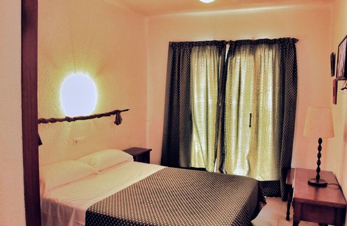 Blanes Hostel | Hostal Isabel