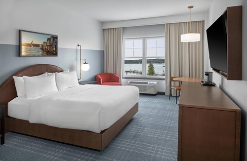 Canandaigua Hotel | Hotel Canandaigua, Tapestry Collection by Hilton