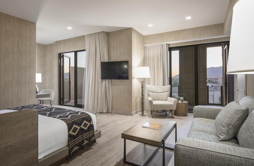Sawmill Area Hotel | Hotel Chaco