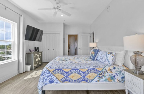 Pass Christian Hotel | Hotel Pass Christian King Suite 301