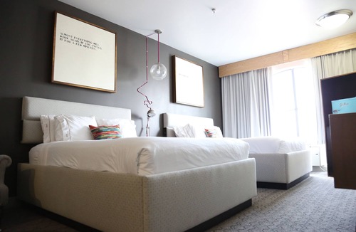 Braeswood Place Hotel | Hotel Ylem