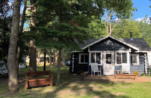 Prudenville Cabin | Houghton Lake