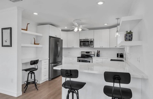 Venetian Shores House | House in Islamorada, in exclusive Venetian Shores.