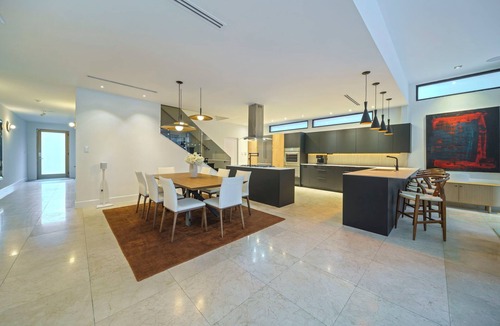 Houston House | Houston Modern Marvel