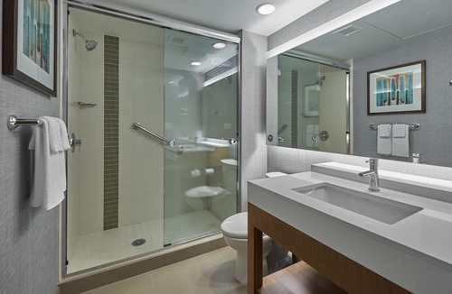 Cal Young Hotel | Hyatt Place Eugene/Oakway Center