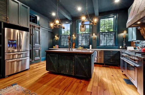 Faubourg Lafayette House | Iconic Mansion w/Private Pool & Spa, Walk Downtown