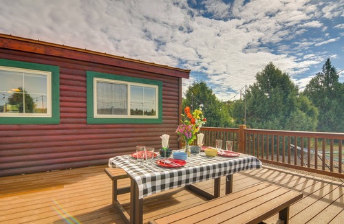 Alton Cabin | Ideal Base Near Zion & Bryce Canyon Nat'l Parks!