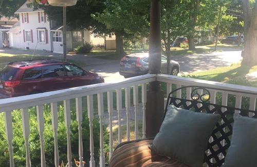 South Haven House | Idyllic Location - Walk to Town and Beaches