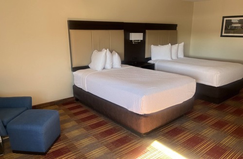 Mansfield Center Hotel | Inn on Storrs