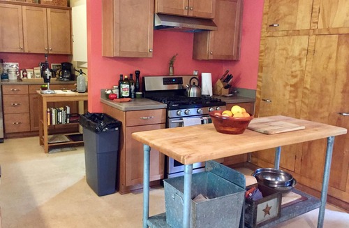 Hosford-Abernethy House | Inner Southeast Portland Comfy & Eclectic Craftsman Home
