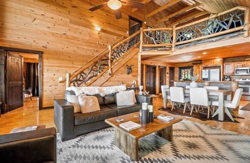 Foxfire Estates Cabin | Insane Views, Hot Tub,Game Room!