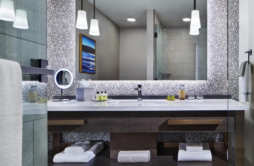 Minneapolis Hotel | InterContinental Minneapolis - St. Paul Airport by IHG