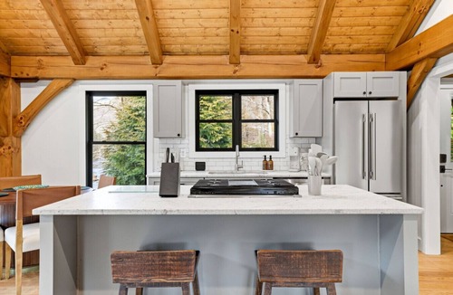 Sugarfork Cabin | Jade Cabin at Highland Peaks Retreat