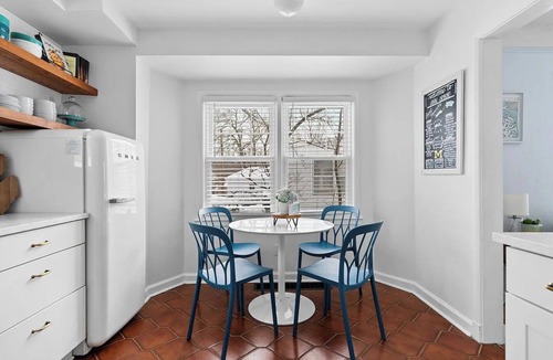Dicken House | Just 4 Blocks to Michigan Stadium, Charming Ann Arbor Stay Sleeps 2–4