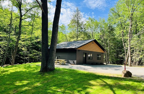 Lakewood House | Just built! Wheelerwood cabin at the lake.