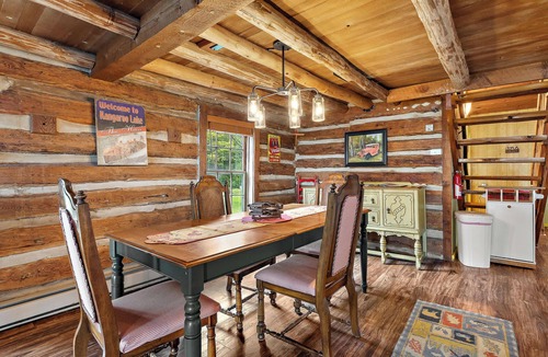 Baileys Harbor Cabin | Kangaroo Kabin: Sunset Shores Kangaroo Lake