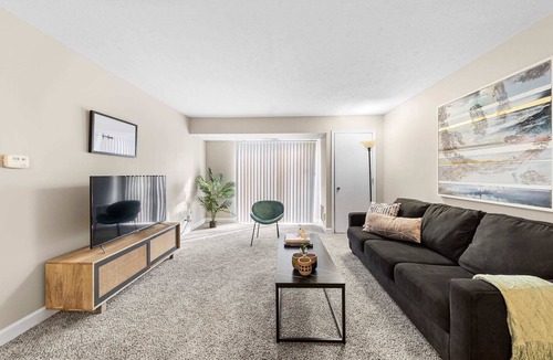 Northeast South Bend Apartment | Kasa | Bright & Airy 2BD + Family Friendly | South Bend