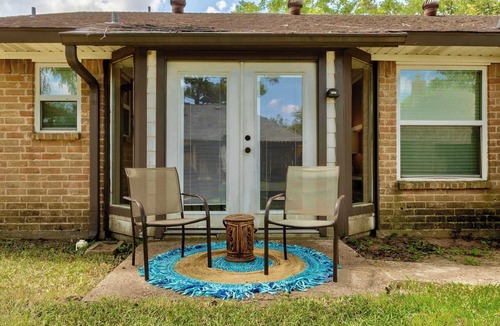 Katy House | Katy Hideaway Charming 3 Bdr!