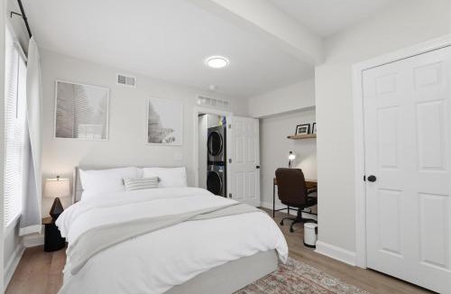 Midtown Apartment | Keifer Suite
