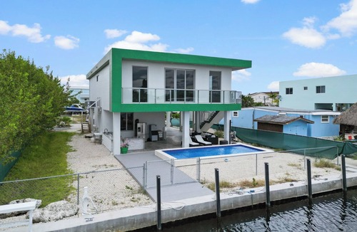 Sexton Cove Estates House | Key largo home front canal view