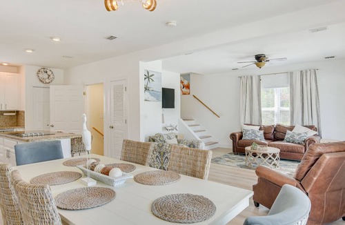 Key Largo House | Key Largo Retreat | Golf Cart & Kayaks Included