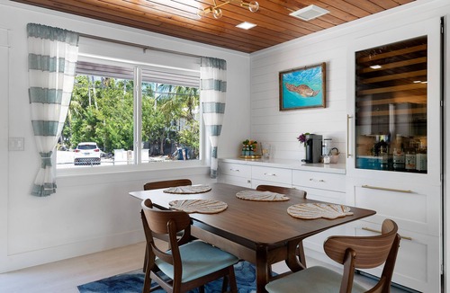 Pirates Cove House | Key Largo Waterfront Paradise - Pet Friendly