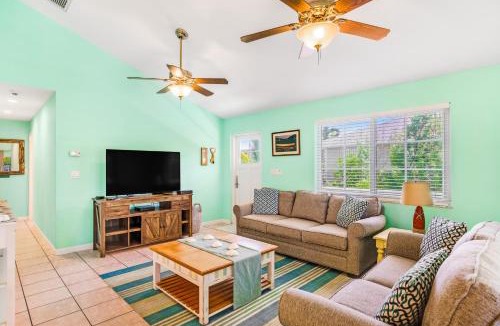 Cutthroat Harbor Estates House | Key Lime Time